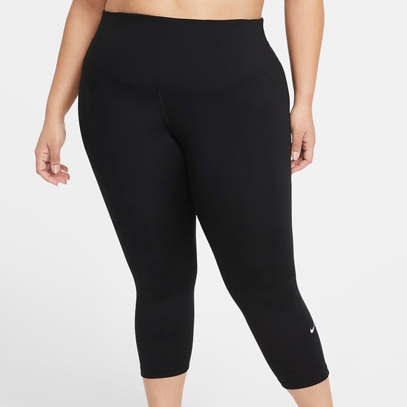 Nike Pants - Nike One Women's 2X Black Mid-Rise Crop Leggings